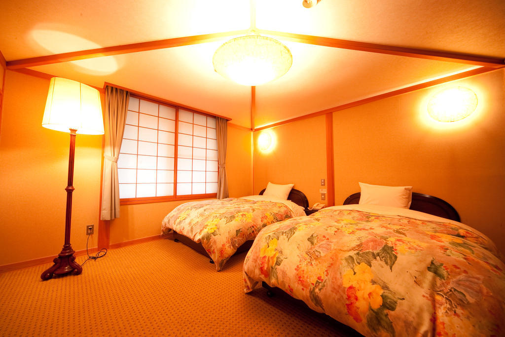 Hotel Ryotei Tanokura à Yufu Extérieur photo
